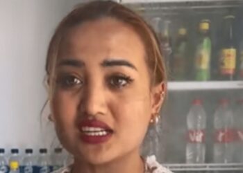 শুকরের মাংস খাওয়ার ভিডিও পোস্ট করার অপরাধে ইন্দোনেশিয়ান টিকটকারের পাঁচ বছরের জেল