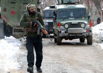 কুলগামে আল-বদরের সন্ত্রাসী খতম, আহত এক পুলিশকর্মী