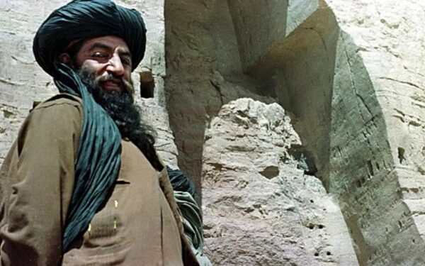 নিজেদের ভাঙা বুদ্ধ মূর্তির অবশিষ্টাংশ থেকে উপার্জনের আশা দেখছে তালিবান