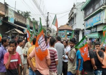 কাটোয়ায় বিজেপিকে আগ্নেয়াস্ত্রের ভয় দেখিয়ে মনোনয়নে বাধা, কেতুগ্রামে ৩ সিপিএম কর্মীকে বেদম মারধরের অভিযোগ তৃণমূলের বিরুদ্ধে