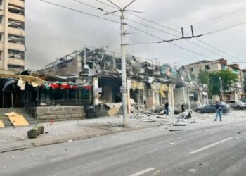 ইউক্রেনের ক্রামতোর্স্কের রেস্তোরাঁয় রাশিয়ার ক্ষেপণাস্ত্র হামলায় নিহত ১০, আহত ৬১