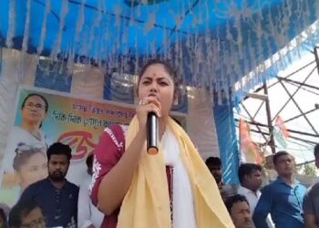 “হাইকোর্ট মনে করলে বিজেপি কে জয়ী ঘোষণা করে দিতে পারে”- পঞ্চায়েত ভোটের আগে সায়নীর এমন মন্তব্যে শোরগোল রাজনৈতিক মহলে