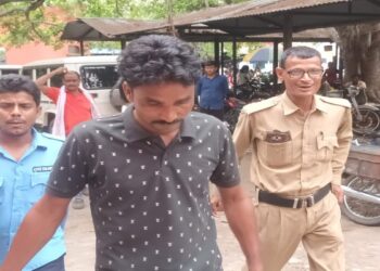 পূর্ব বর্ধমানের কেতুগ্রামে আগ্নেয়াস্ত্র সহ ধৃত দুষ্কৃতী, উদ্ধার পিস্তল ও ম্যাগজিন