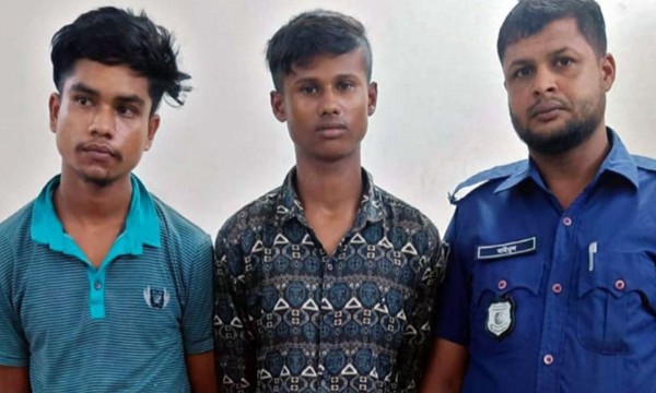 বাংলাদেশে রোহিঙ্গা ক্যাম্পে শিরোচ্ছেদ করে খুনের ঘটনায় গ্রেফতার দুই রোহিঙ্গা কিশোর