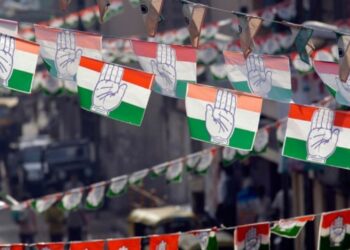 মোরাদাবাদে কংগ্রেস নেতা ও তার পরিবারের বিরুদ্ধে আর্থিক প্রতারণা মামলায় গ্রেফতারি পরোয়ানা