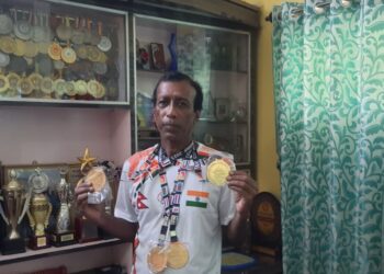 নেপালে আন্তর্জাতিক দৌড় প্রতিযোগিতায় ৪ স্বর্ণপদক জিতলেন কাটোয়ার অজয় মণ্ডল