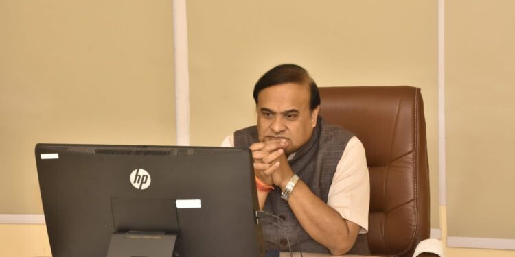 গোলাঘাটে তিন খুনের ঘটনাটি ‘লাভ জিহাদের’ ফল : দাবি করলেন আসামের মুখ্যমন্ত্রী