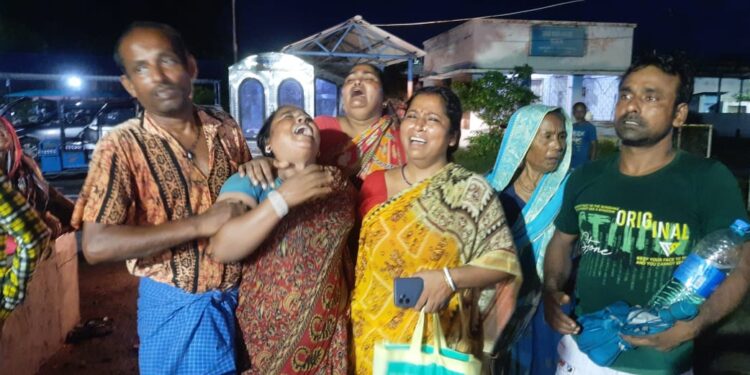 কেতুগ্রামে বধূর অস্বাভাবিক মৃত্যু, আটক স্বামী ও শাশুড়ী