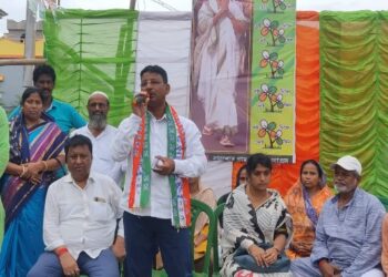 “লাল ঝান্ডা দেখলেই মাথা গরম হয়ে যায়” অনুব্রতর “বিকল্প” বীরভূমের কাজল শেখের