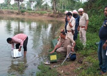 ভাতারের মাহাতা অঞ্চলের একটি বুথে ৩ টি ব্যালট বাক্স লুট