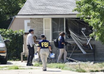 মার্কিন রাষ্ট্রপতি জো বাইডেনকে হুমকি দেওয়া ব্যক্তিকে এনকাউন্টার করল এফবিআই