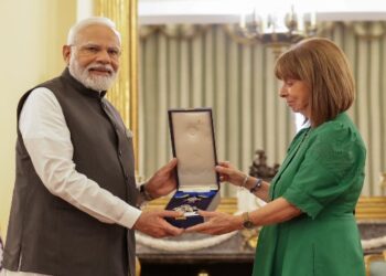 প্রধানমন্ত্রী নরেন্দ্র মোদীকে সর্বোচ্চ সম্মান দিল গ্রীস