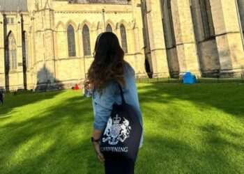 ব্রিটেনে পড়তে যাওয়া আফগান পড়ুয়া দেশে ফেরার ভয়ে আতঙ্কিত