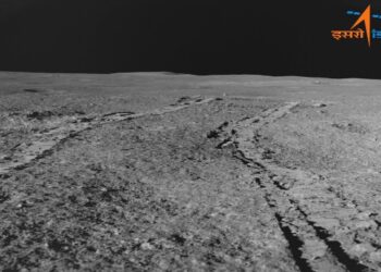 চাঁদের দক্ষিণ মেরুতে অক্সিজেন সহ অনেক মৌলের উপস্থিতির প্রমাণ পেয়েছে রোভার প্রজ্ঞান