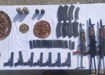 কুপওয়ারায় নিয়ন্ত্রণ রেখার কাছে বিপুল অস্ত্র উদ্ধার, বান্দিপোরায় লস্কর-ই-তৈবার সন্ত্রাসীর বিরুদ্ধে মামলা দায়ের