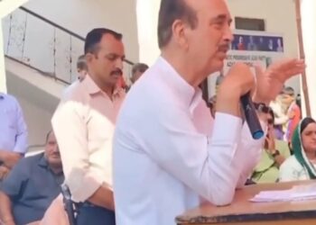 বেশিরভাগ ভারতীয় মুসলমান হিন্দু ধর্ম থেকে ধর্মান্তরিত : গুলাম নবি আজাদ