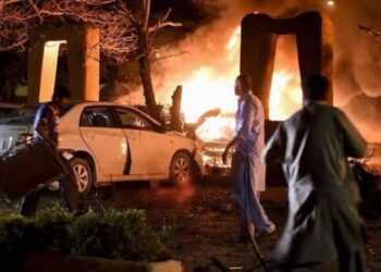 পাকিস্তানে মাইন বিস্ফোরণে মৃত ১১, আহত ৩