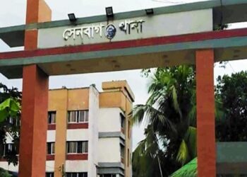 নিজের মেয়েকে ধর্ষণ, অন্ত:সত্ত্বা হয়ে পড়লে জোরপূর্বক ওষুধ খাইয়ে গর্ভপাত করানোর অভিযোগ বাবার বিরুদ্ধে