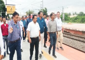 কাটোয়া রেলস্টেশনকে আধুনিক মানের করে গড়ে তোলার উদ্যোগ