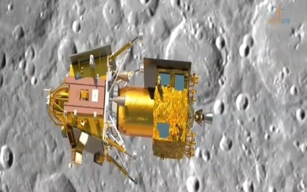 ‘যাত্রার জন্য ধন্যবাদ,সাথী’- প্রোপালশন মডিউল থেকে আলাদা হয়ে বলেছে বিক্রম ল্যান্ডার