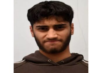 সন্ত্রাসবাদে উদ্বুদ্ধ করতে ফেসবুক পোস্ট,ব্রিটেনের প্রেস্টনের ১৮ বছরের তরুনের ৩ বছর ৯ মাসের কারাদণ্ড