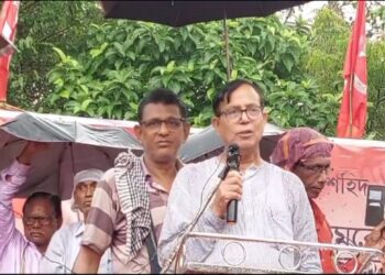 ‘ইমাম,মোয়াজ্জেম, পুজো কমিটিকে ডেকে টাকা বাড়ানোর কথা বলছেন মমতা,হারামের টাকা?’ : মহম্মদ সেলিম