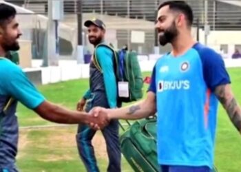 কোহলির প্রশংসা আমার কাছে গর্বিত মুহূর্ত : পাকিস্তানের অধিনায়ক বাবর আজম