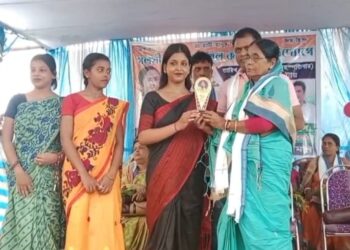 গলসিতে অনুষ্ঠিত হল স্বেচ্ছায় রক্তদান শিবির