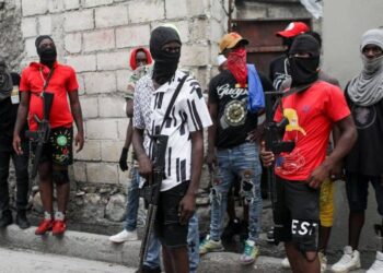 পোর্ট-অ-প্রিন্সে বিদ্রোহী গোষ্ঠীর আক্রমণে ১০,০০০ এরও বেশি মানুষ বাস্তুচ্যুত