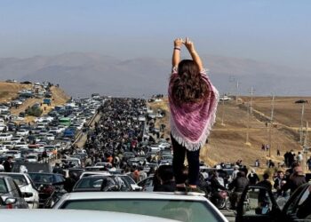 মাহসা আমিনির প্রথম মৃত্যুবার্ষিকীতে ২৪ জনের বেশি ইরানি কর্মকর্তা এবং গণমাধ্যমের ওপর মার্কিন নিষেধাজ্ঞা