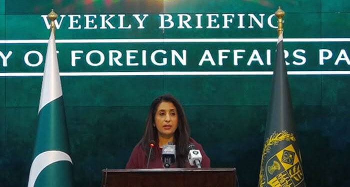 আফগানিস্তানে ফেলে যাওয়া মার্কিন অস্ত্র নিয়ে উদ্বেগ প্রকাশ করল পাকিস্তান