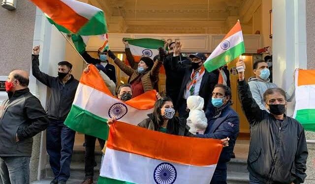 কানাডায় বসবাসকারী ভারতীয়দের সর্বোচ্চ সতর্কতা অবলম্বনের পরামর্শ দিয়েছে নয়াদিল্লি