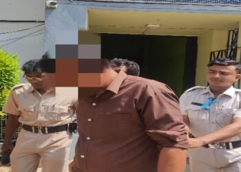 ভাতারে ব্যাঙ্ক ম্যানেজারকে অপহরণ করে মুক্তিপণ আদায়ের ঘটনায় গ্রেফতার চতুর্থ দুষ্কৃতী