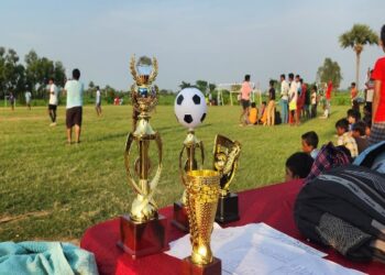 মঙ্গলকোটে ফুটবল প্রতিযোগিতায় জয়লাভ করল গণপুর ফুটবল ক্লাব