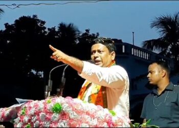 “তৃণমূল যদি মারতে আসে, পালটা মার দিন, আমি দেখে নেব”- সুকান্ত