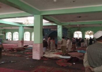 আফগানিস্থানে শিয়া মসজিদে ইসলামি স্টেটের আত্মঘাতী হামলা, নিহত ৩০,আহত ৫০