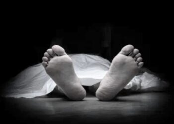 সুরাটে একই পরিবারের তিন শিশুসহ ৭ জনের অস্বাভাবিক মৃত্যু