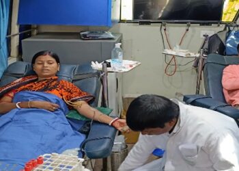 তৃণমূল কংগ্রেসের উদ্যোগে গুসকরায় রক্তদান শিবির
