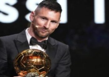 অষ্টমবারের মতো ব্যালন ডি’অর জিতেছেন লিওনেল মেসি