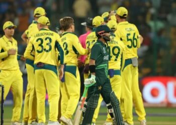 পাকিস্তানকে ৬২ রানে হারালো অস্ট্রেলিয়া