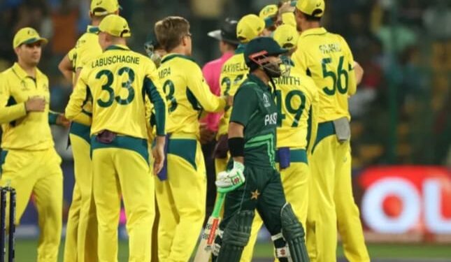 পাকিস্তানকে ৬২ রানে হারালো অস্ট্রেলিয়া