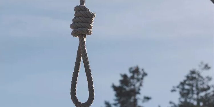 একদিনে পাঁচ বন্দিকে ফাঁসিতে ঝোলালো ইরান