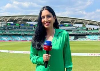 হিন্দু বিদ্বেষী পাকিস্তানি উপস্থাপক জয়নাব আব্বাসকে তাড়াল ভারত