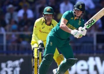 অস্ট্রেলিয়ার বিরুদ্ধে ১৩৪ রানের বিশাল জয় পেল দক্ষিণ আফ্রিকা