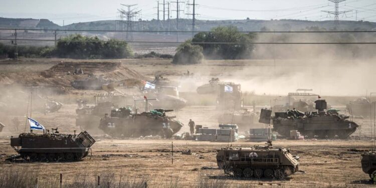 সন্ত্রাসী গোষ্ঠী হামাসকে নির্মুল করতে স্থল অভিযানের অনুমোদন দিলেন ইসরায়েলের প্রধানমন্ত্রী