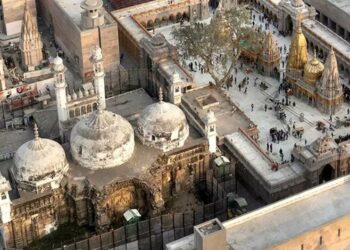 ‘আল আকসা’ মসজিদের জন্য ফিলিস্থিনকে সমর্থন, মথুরা-কাশীর মন্দির দখলমুক্ত করার সময় বিরোধিতা কেন ?