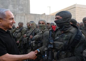 কোনো আন্তর্জাতিক চাপ সন্ত্রাসী হামাসকে বাঁচাতে পারবে না : ইসরায়েলের প্রধানমন্ত্রী