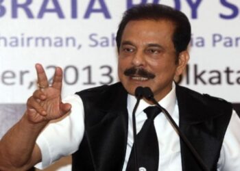 নিঃশ্বাস ত্যাগ করলেন সাহারা ইন্ডিয়া গ্রুপের কর্ণধার সুব্রত রায়