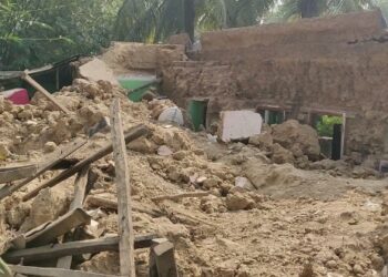 আবেদন করেও মেলেনি সরকারী প্রকল্পের ঘর, শেষে মাটির বাড়ি ভেঙে পড়ে মৃত্য পরিবারের ১ সদস্যের, জখম ২