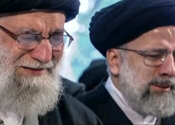 মুসলিম রাষ্ট্রগুলোকে ইসরায়েলে তেল ও খাদ্য রপ্তানি বন্ধ করার আহ্বান জানালো ইরানের সর্বোচ্চ নেতা